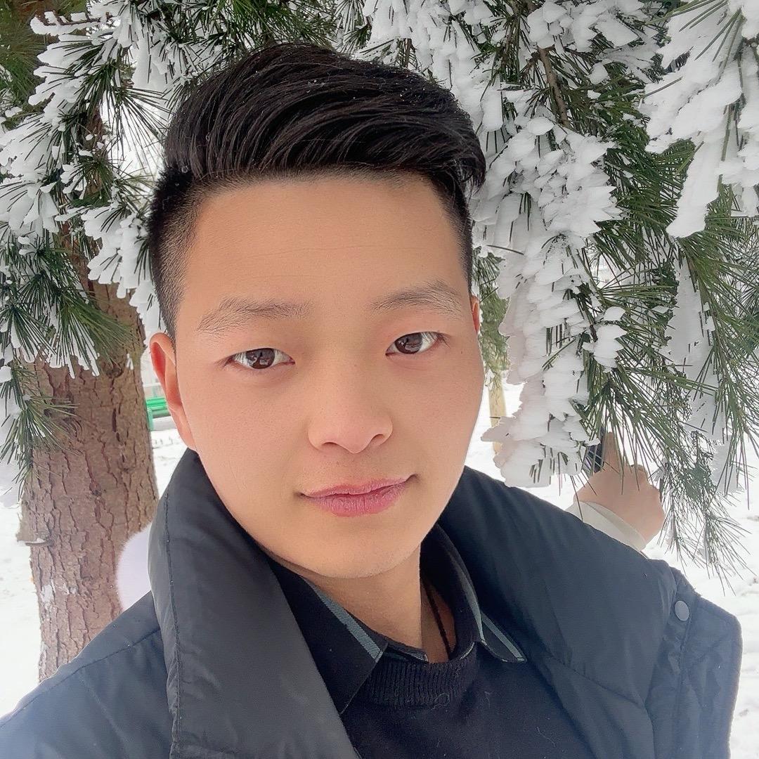 周飞机，无人机吊运