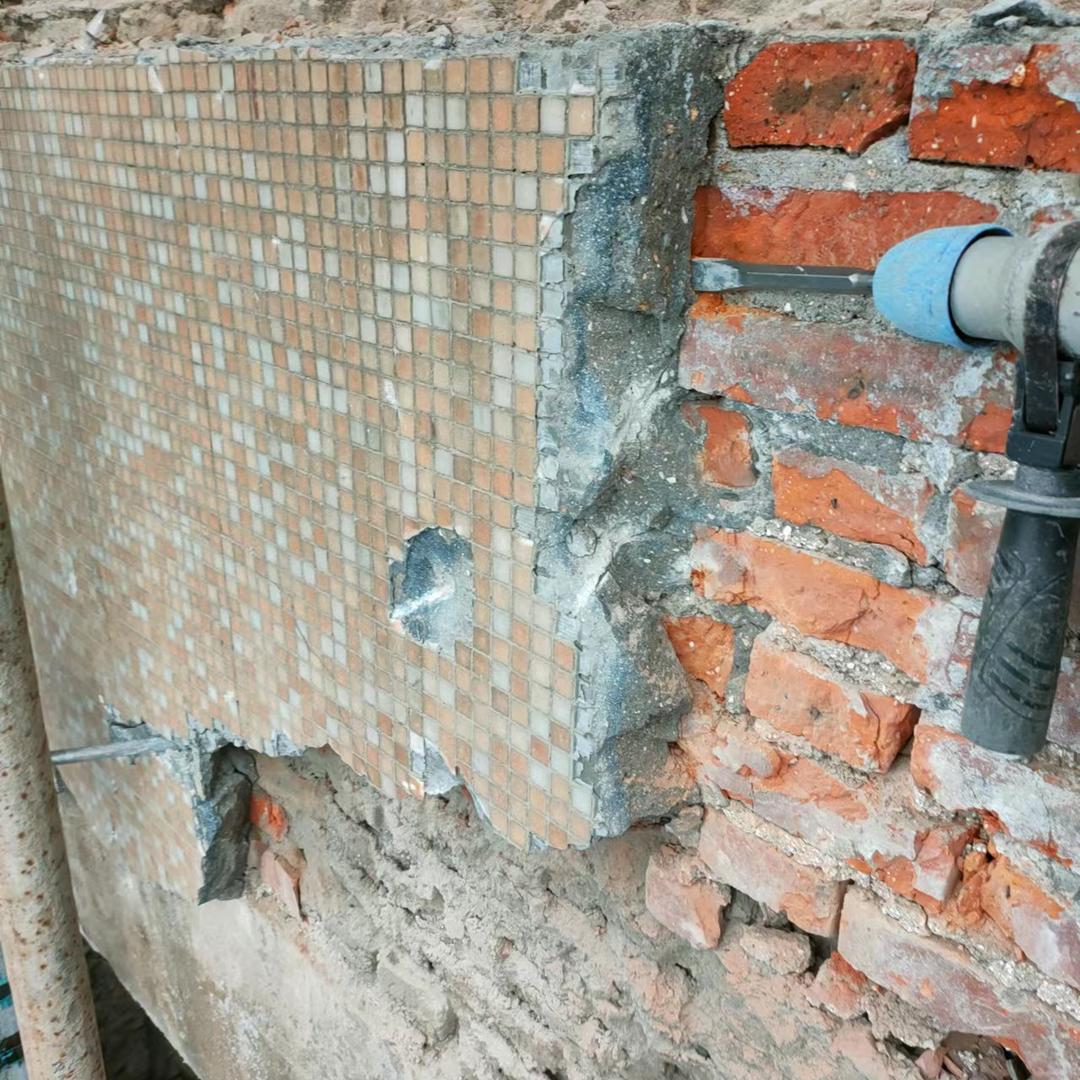 铭光铲墙小班组