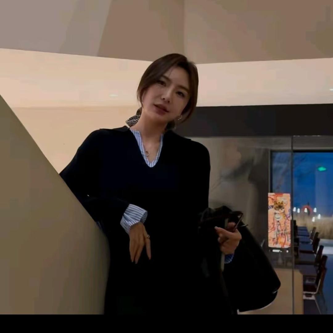 余欢欢- 每日穿搭