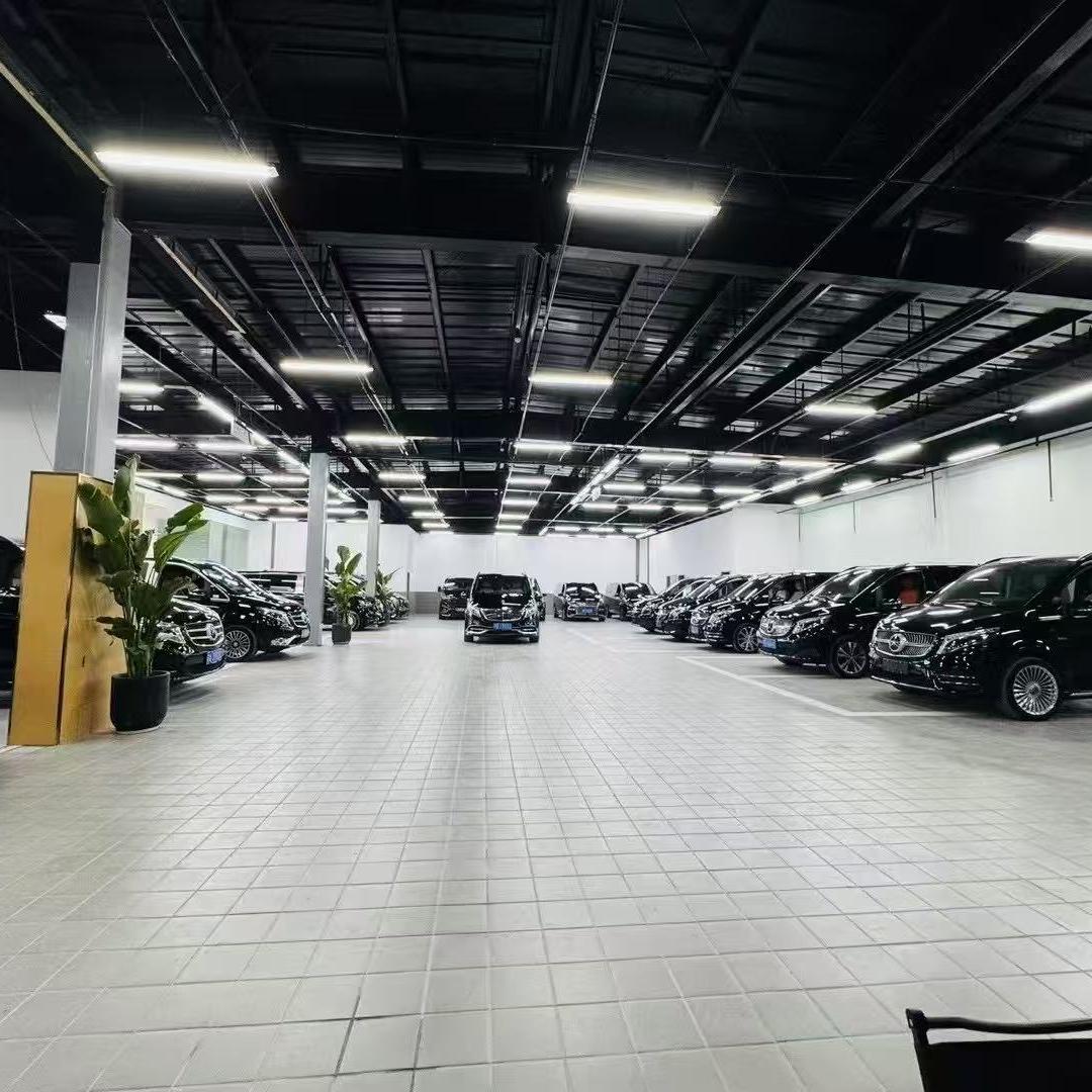 美玲二手商务车