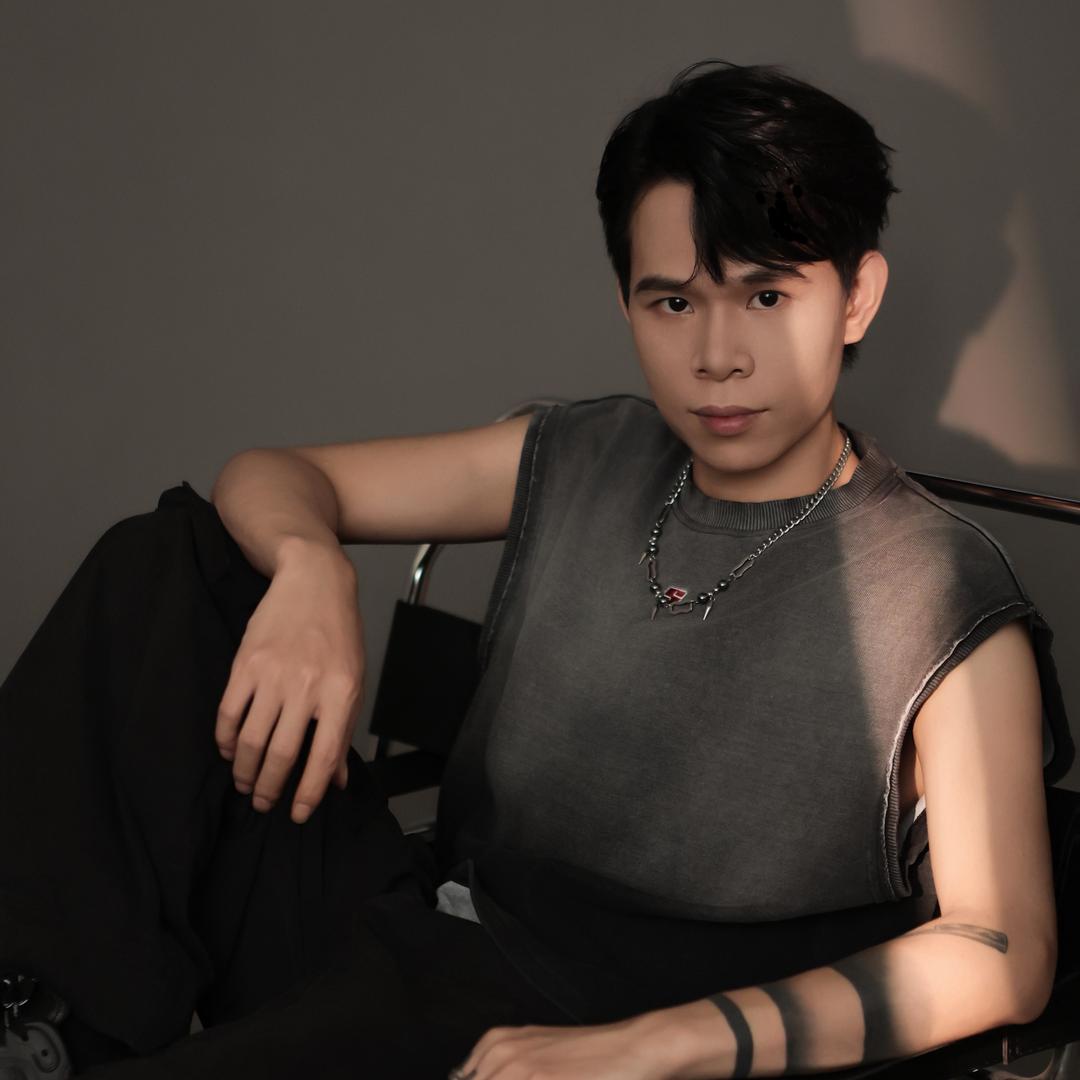 广州专注男士发型设计(梁少华)