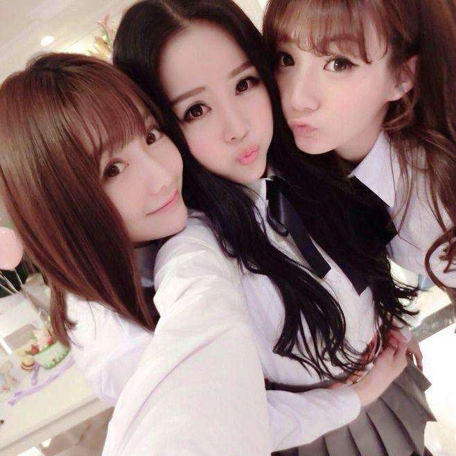 墨白💕国色天香