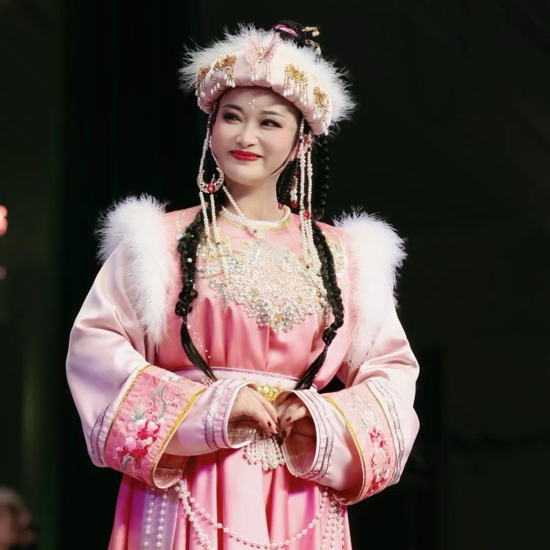 啊尾（华洛歌仔戏）