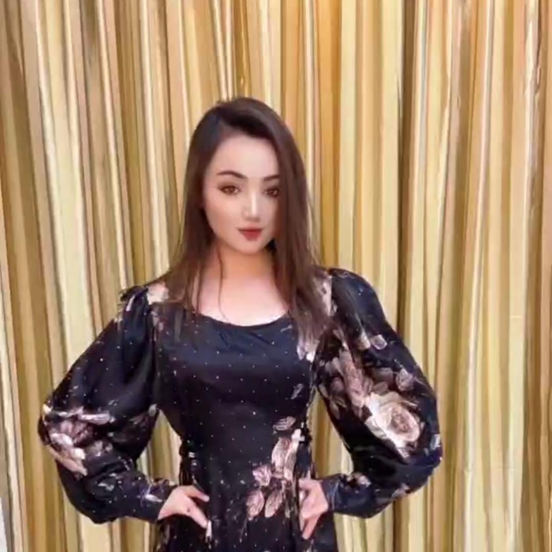 麦比耶服装室