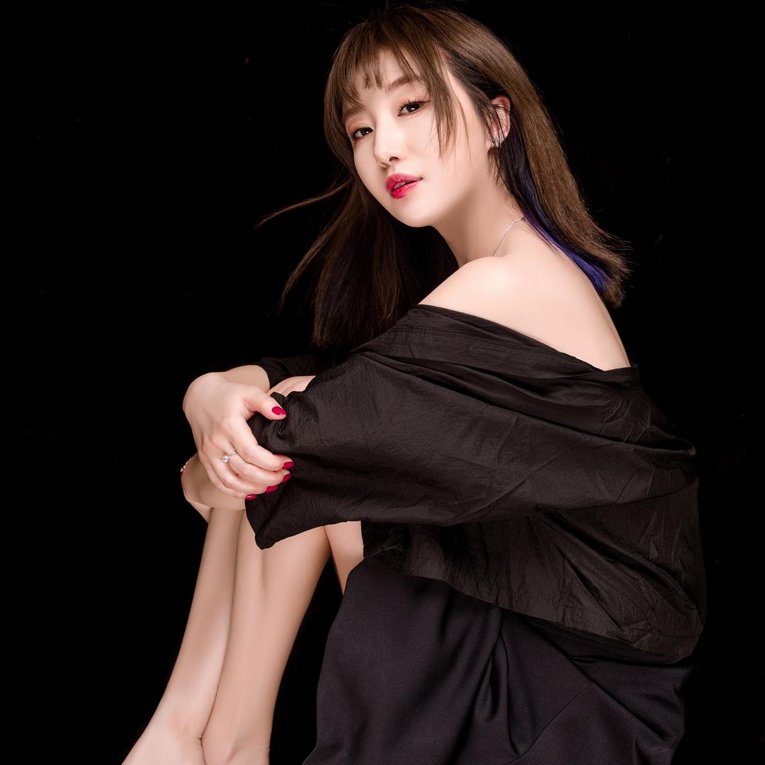 王YY就是王雨佳吖