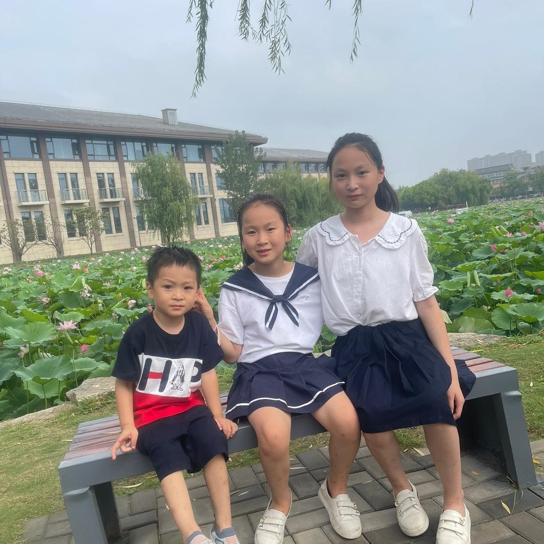 仨娃的快乐生活