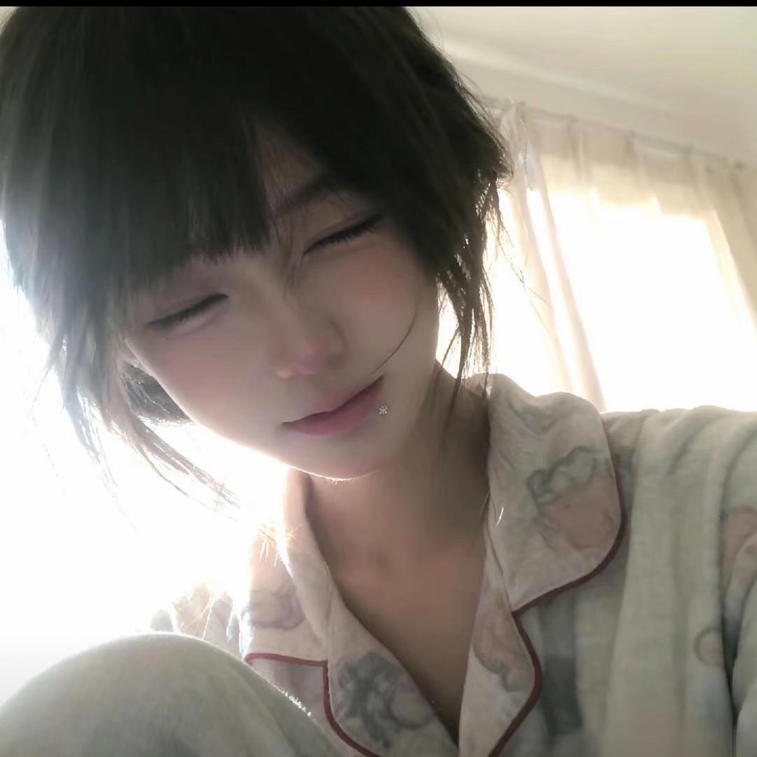 小呆.