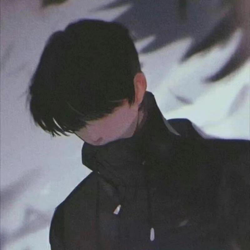 槑.🎱