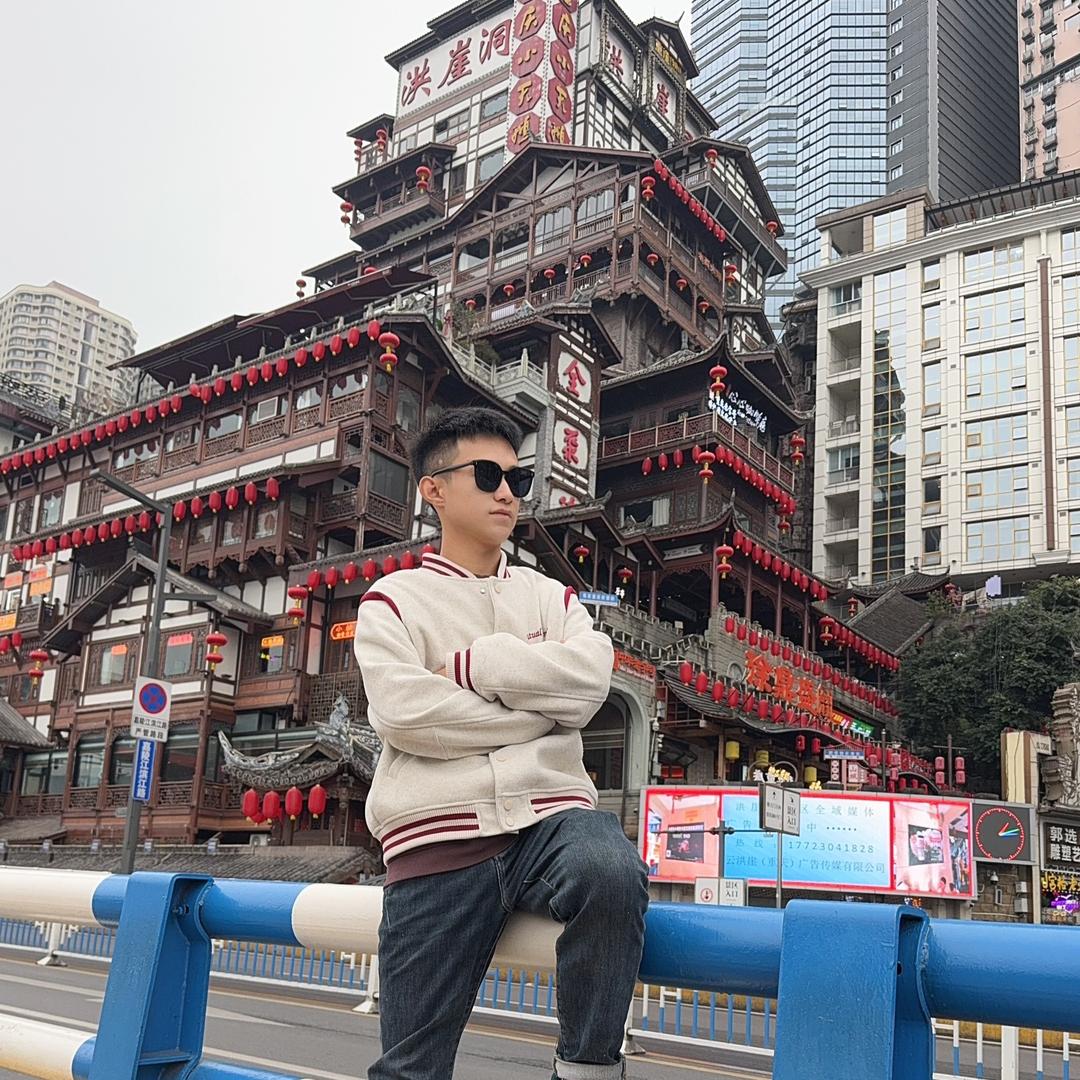 重庆导游三三