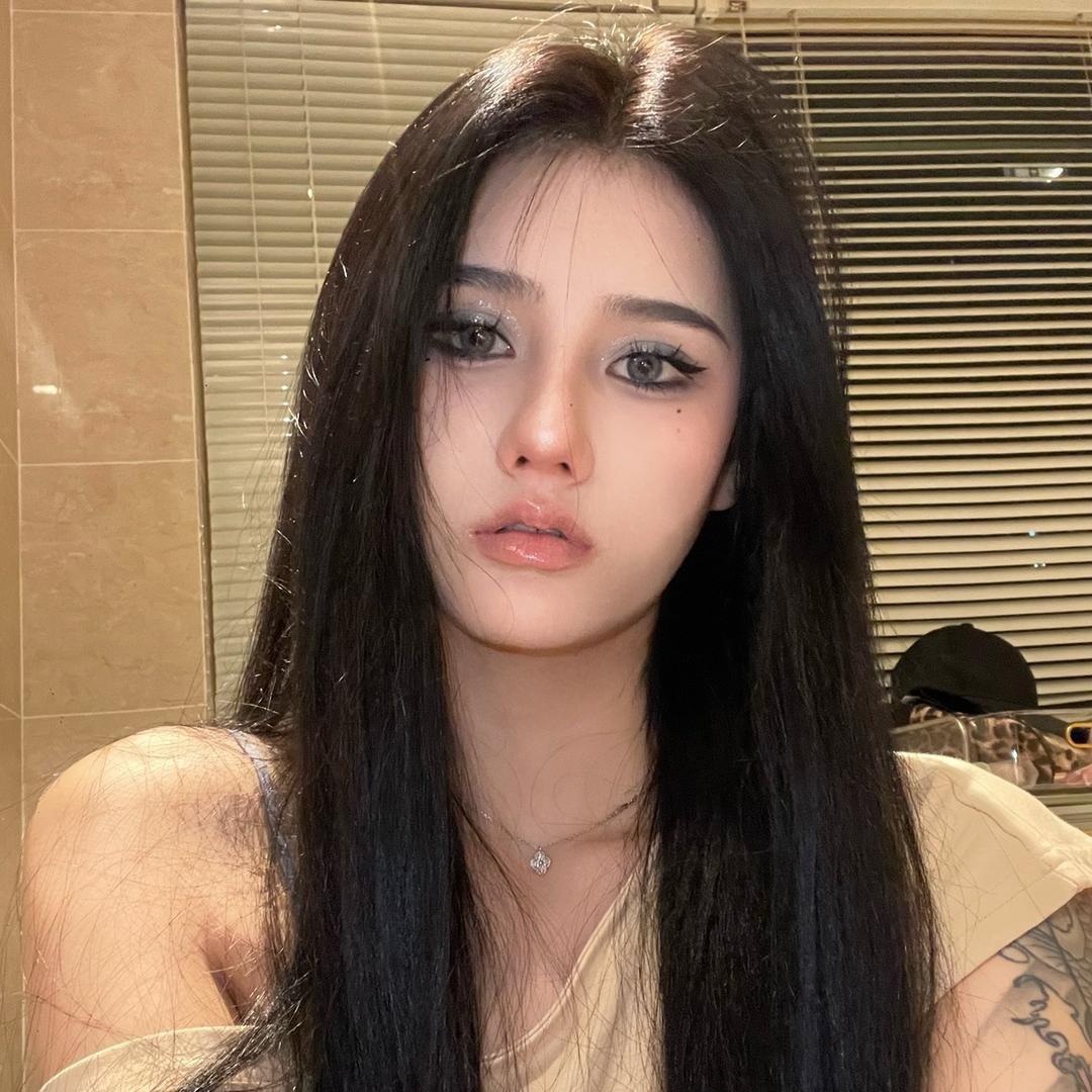 小李✨很欲