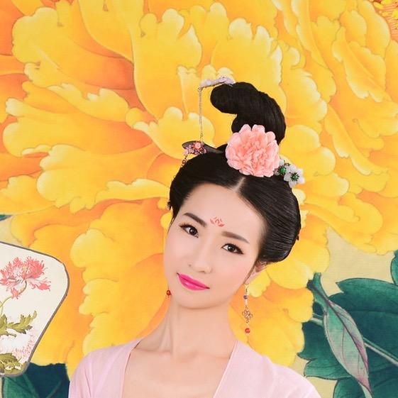 古琴铭婷
