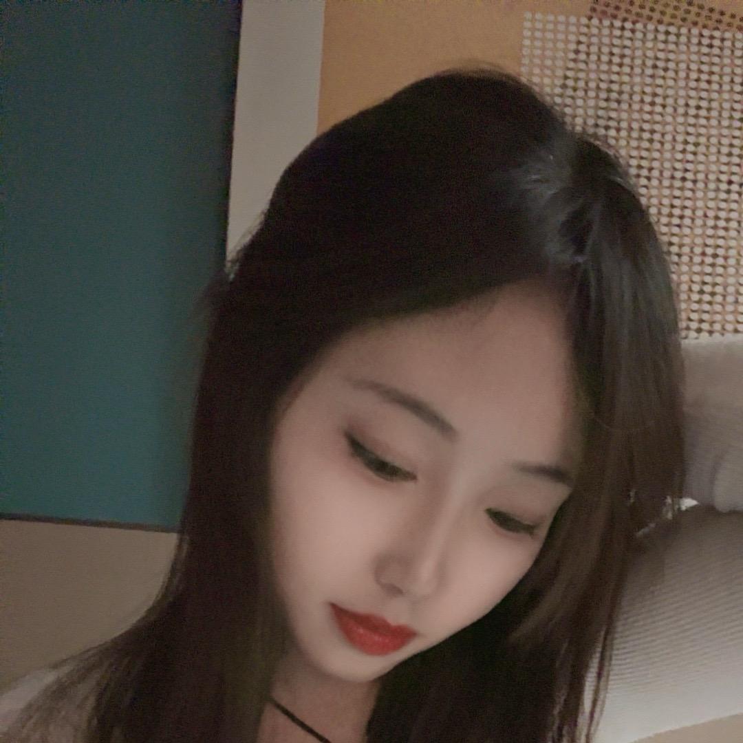 😘小林子😘