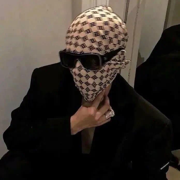 谈佳味👿张胜