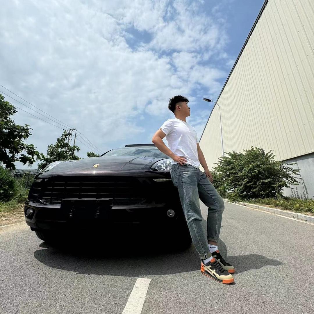 沈阳卷王二手车 小周