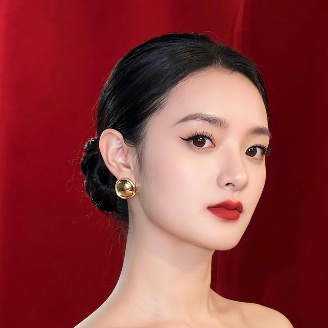 九歌是姐姐吖