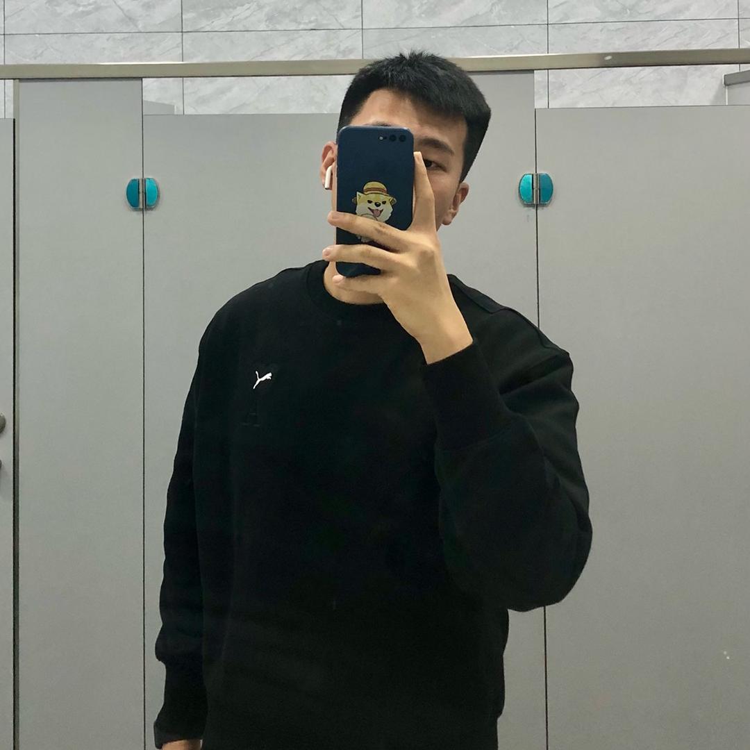 全是黑衣服