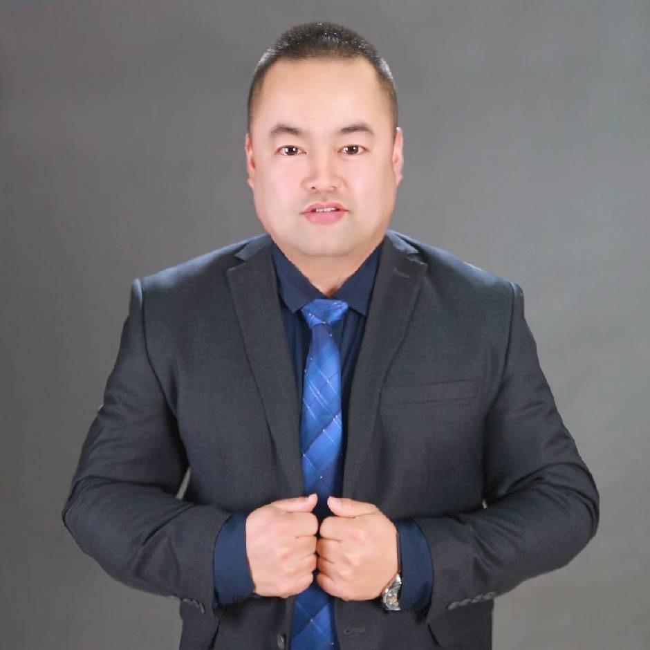 姜波别墅小哥