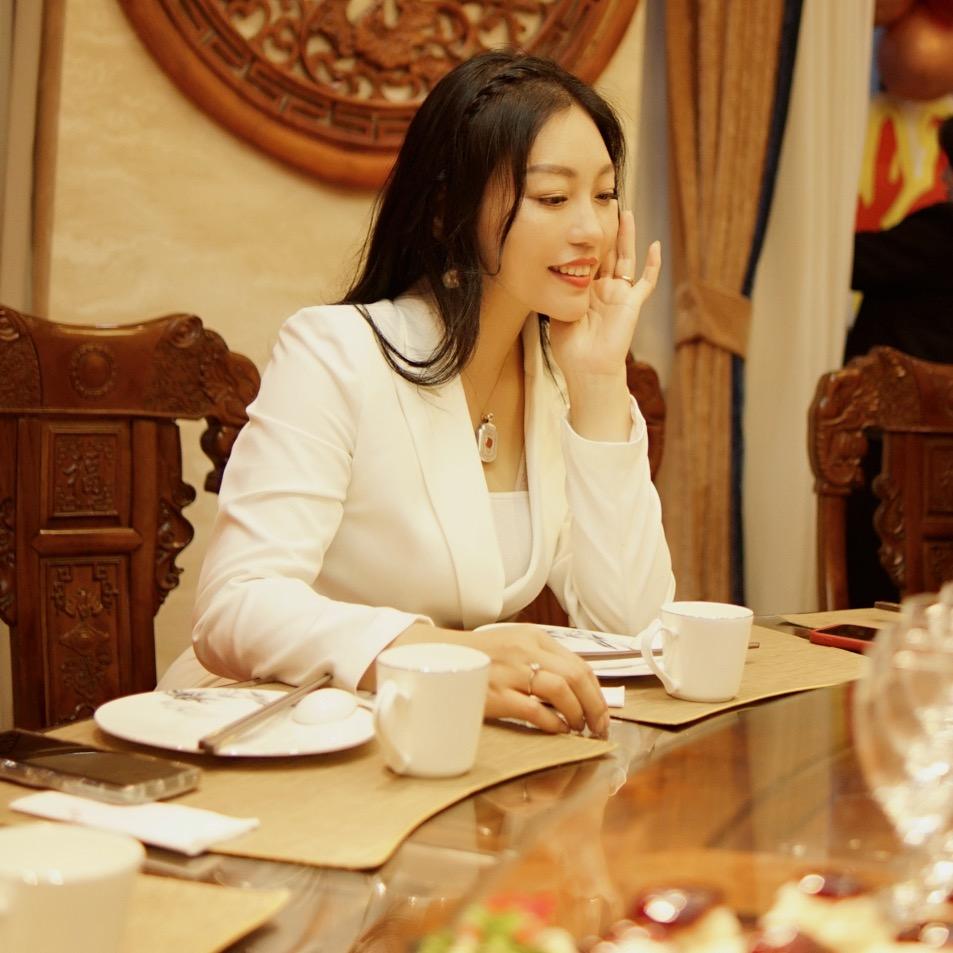 虞美人皮肤管理中心