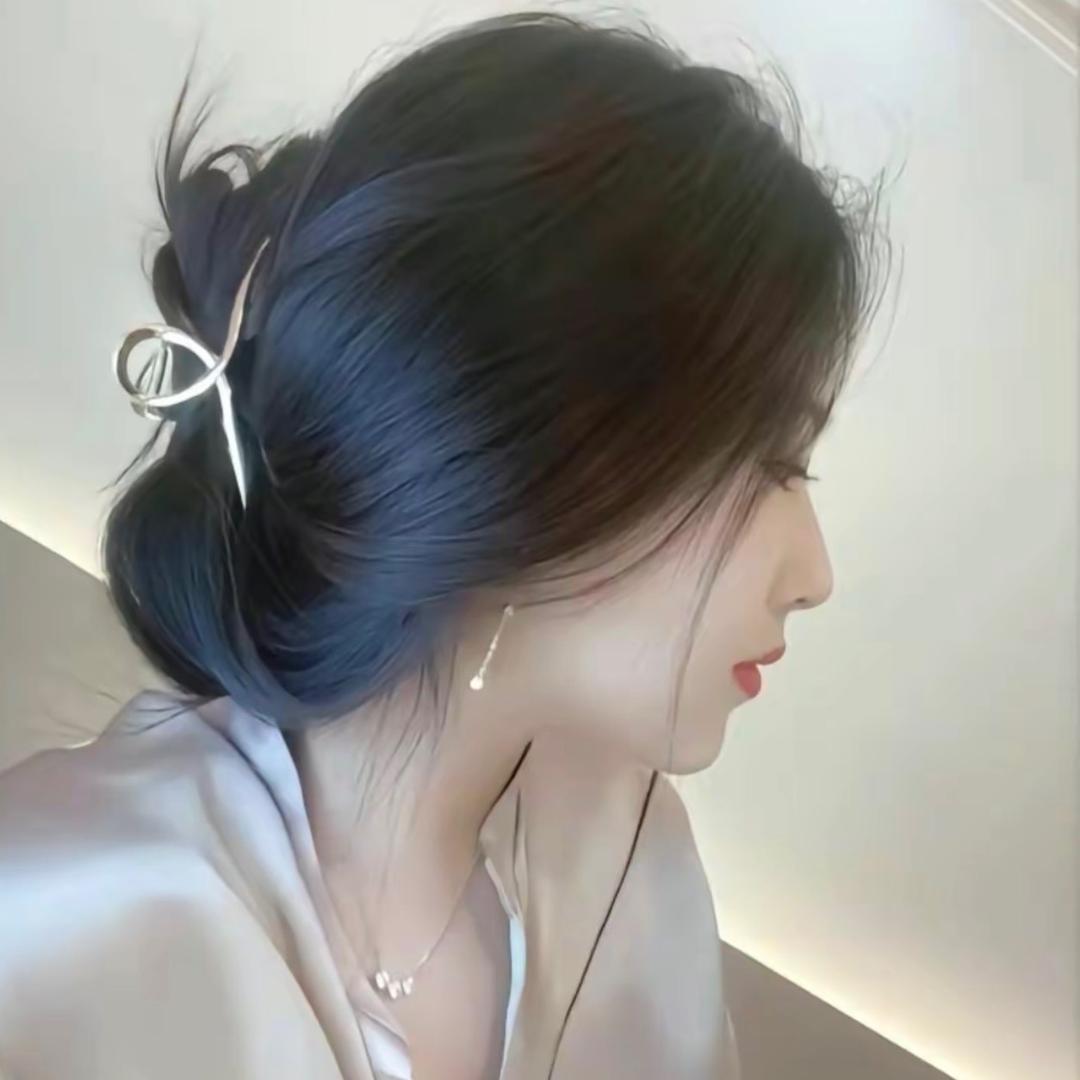 会笑的眼睛真美