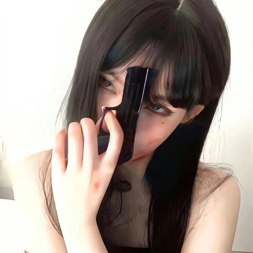 甜食女郎
