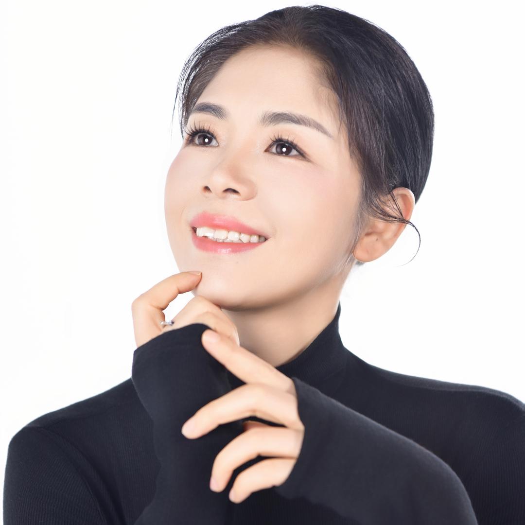 迈舍瑜伽·陈老师