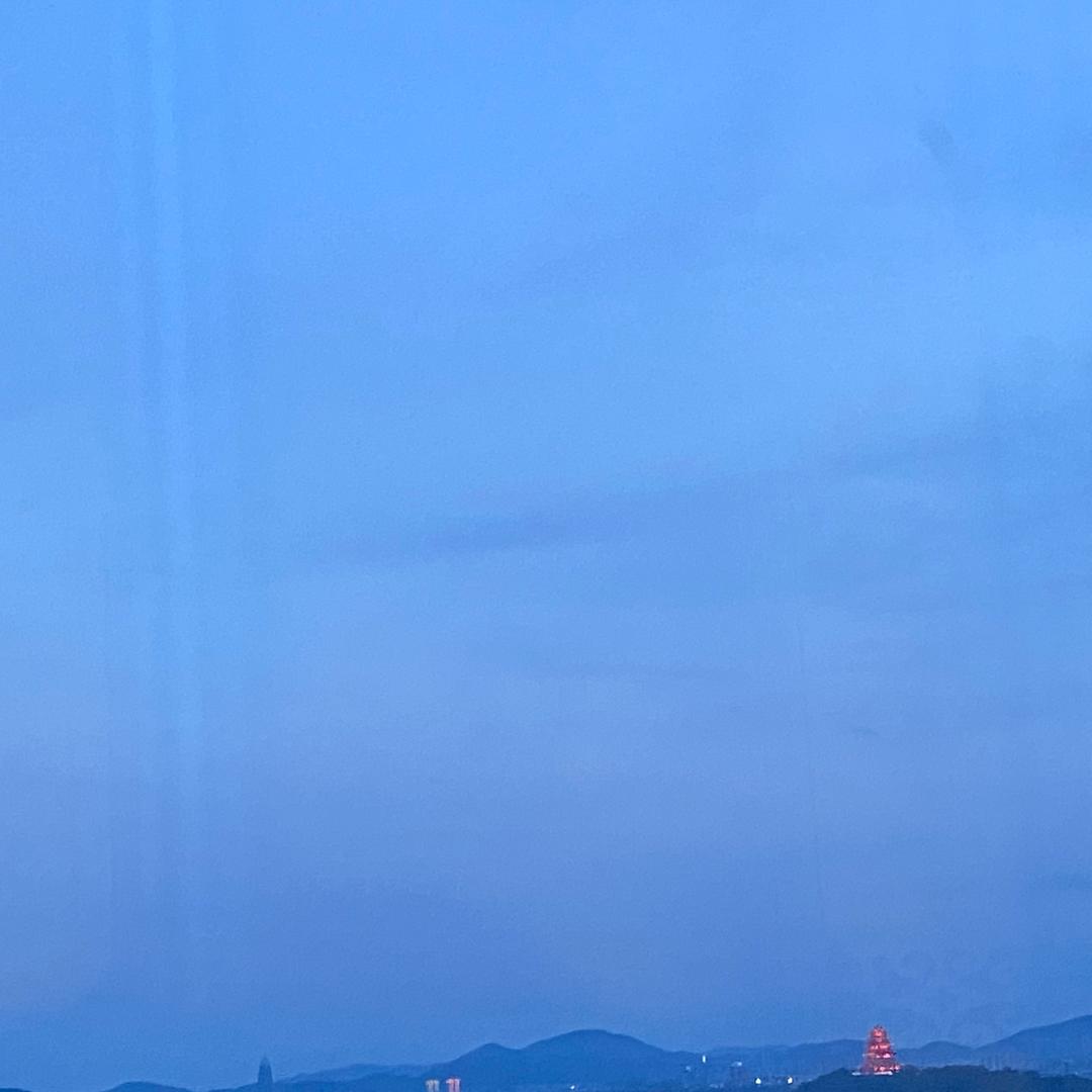是谁呢