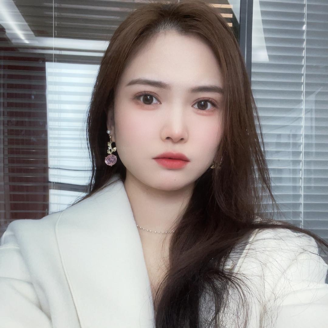 洛笙家品牌撤柜女装