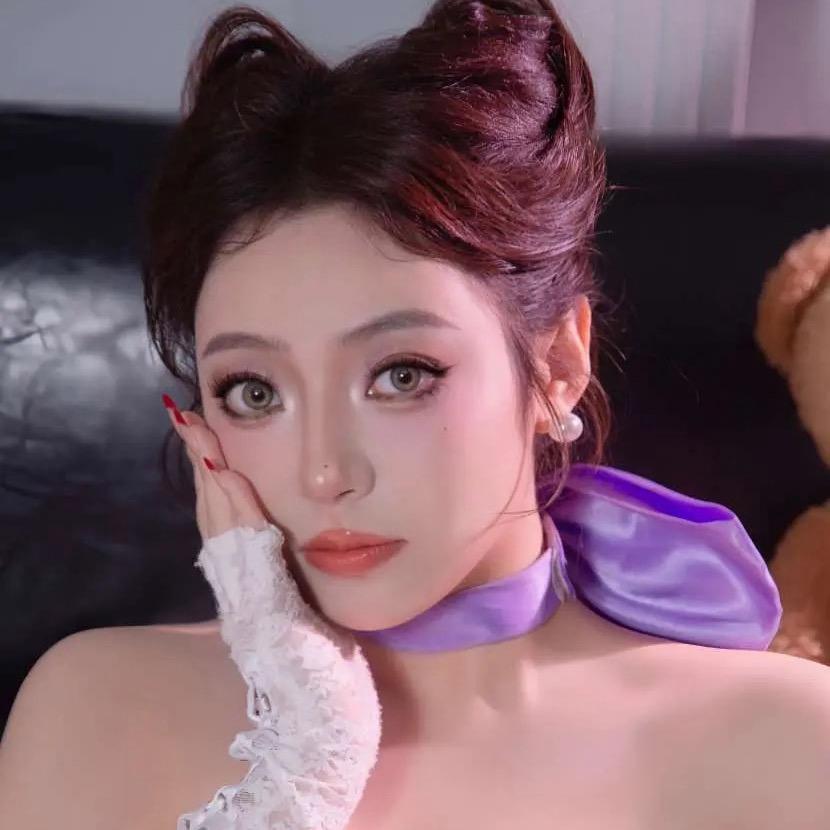 柳诗诗🎻⁶⁴⁴