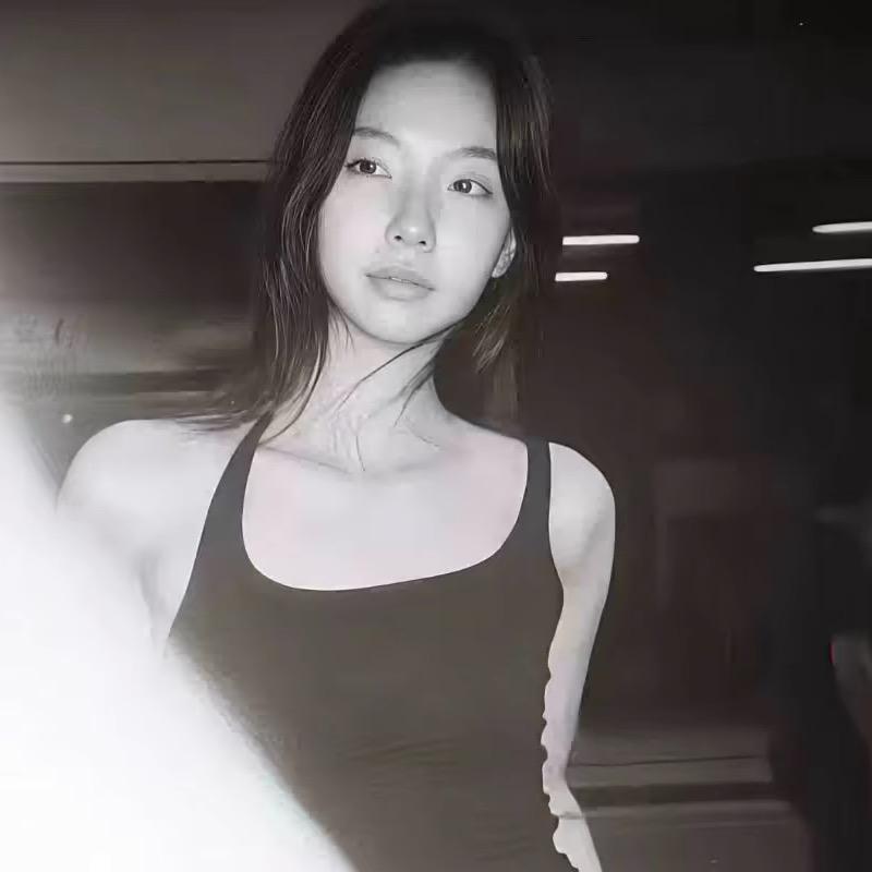 脑袋睡糊涂啦ᵃ.