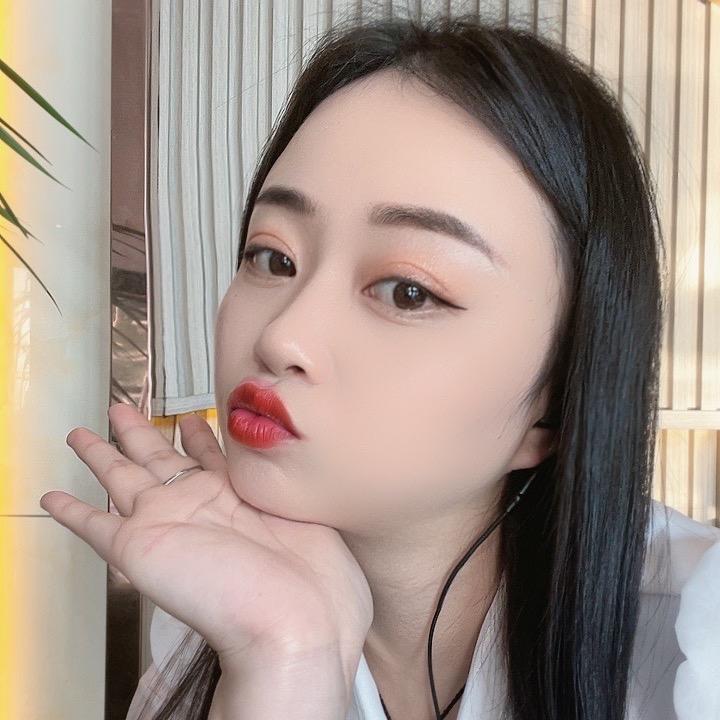 女孩👧
