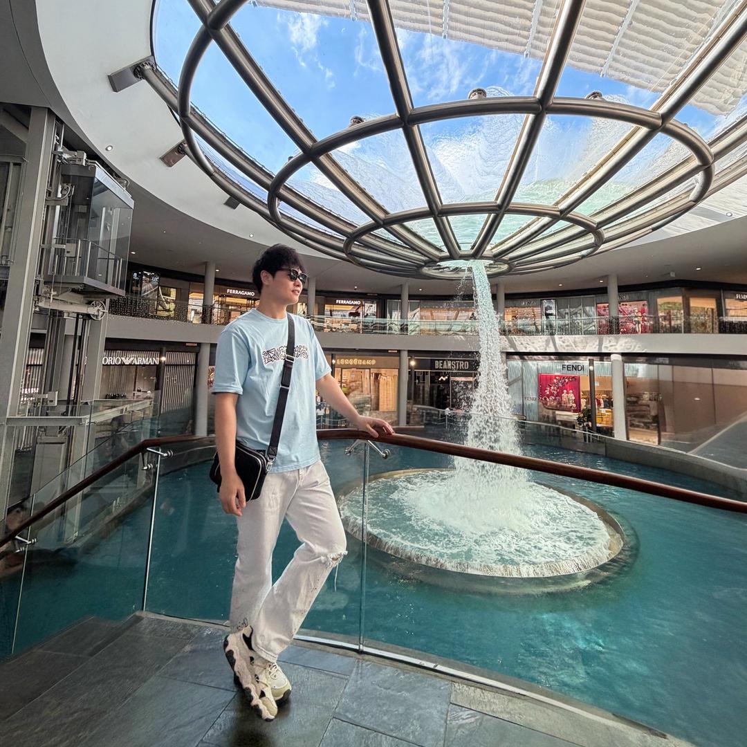 迪丽热九
