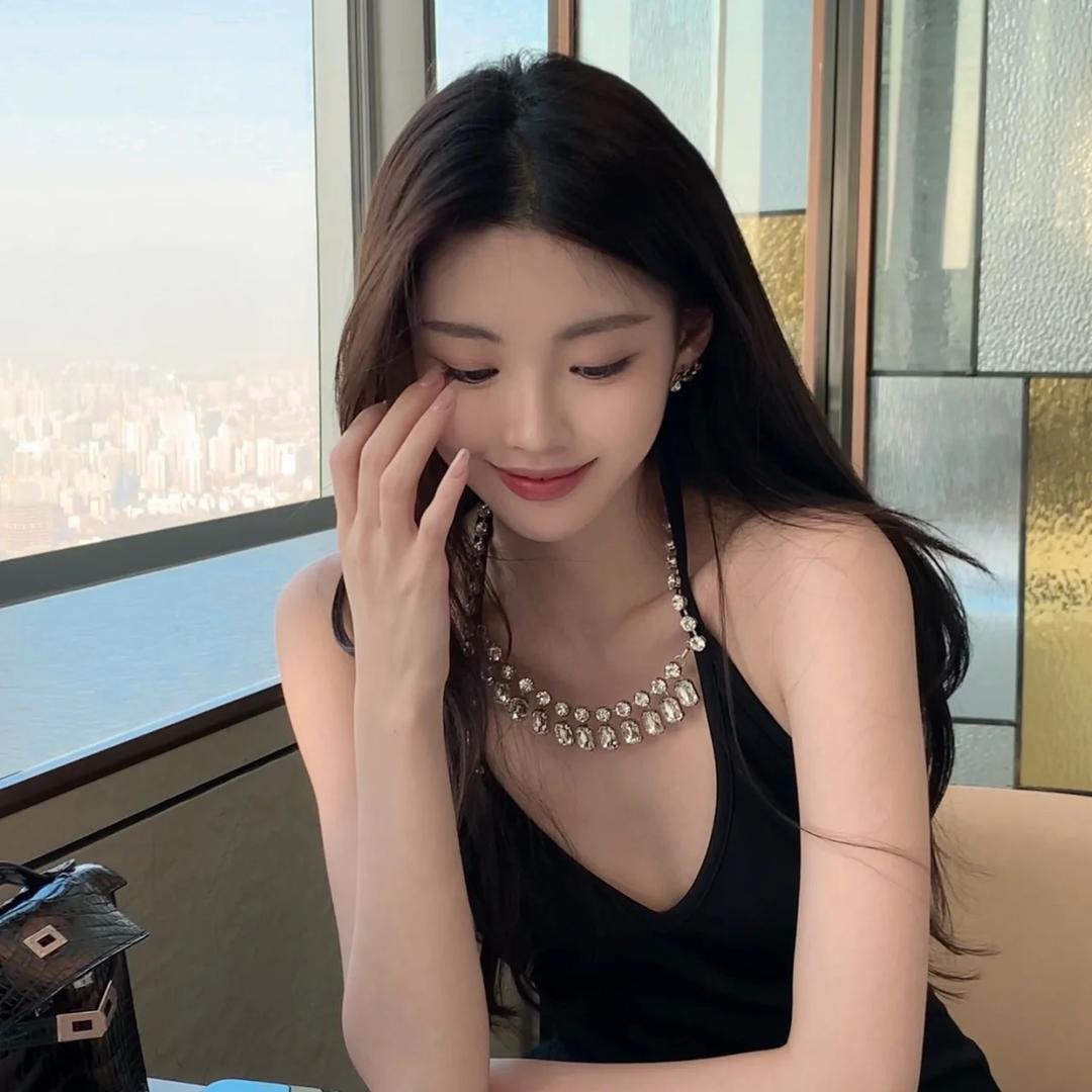 籑鐱女装