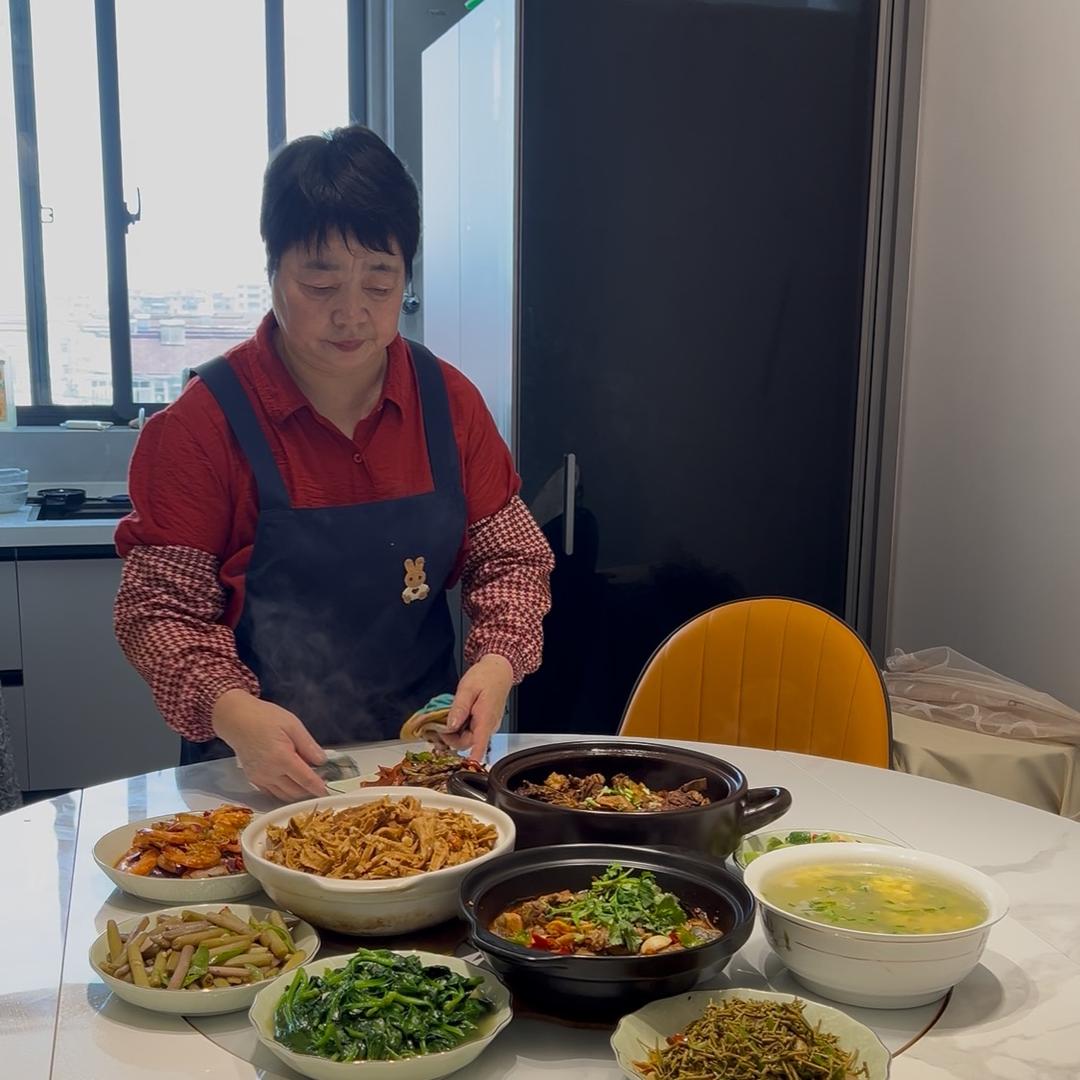 小白姑姑私房菜（广德上门做菜）