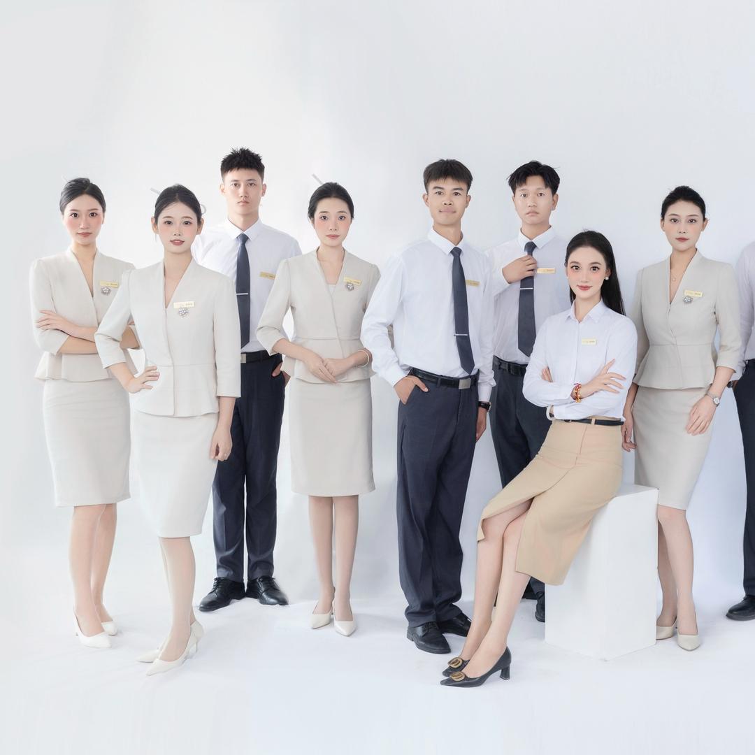 煦山墅物业在逃公主