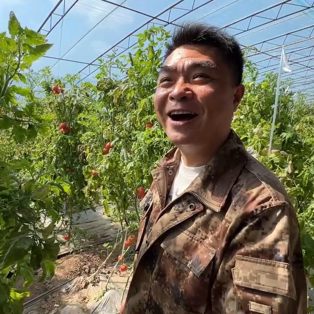 勇哥的地头菜零售店