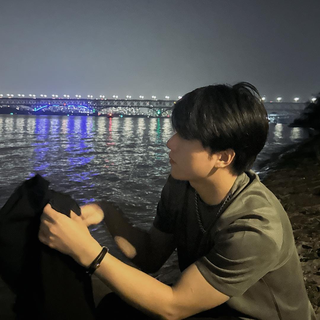 反差小川