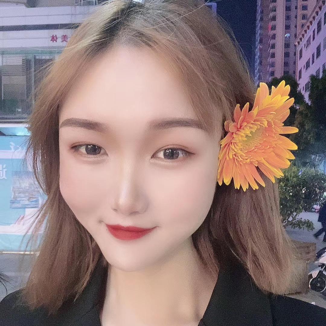 韩 丽