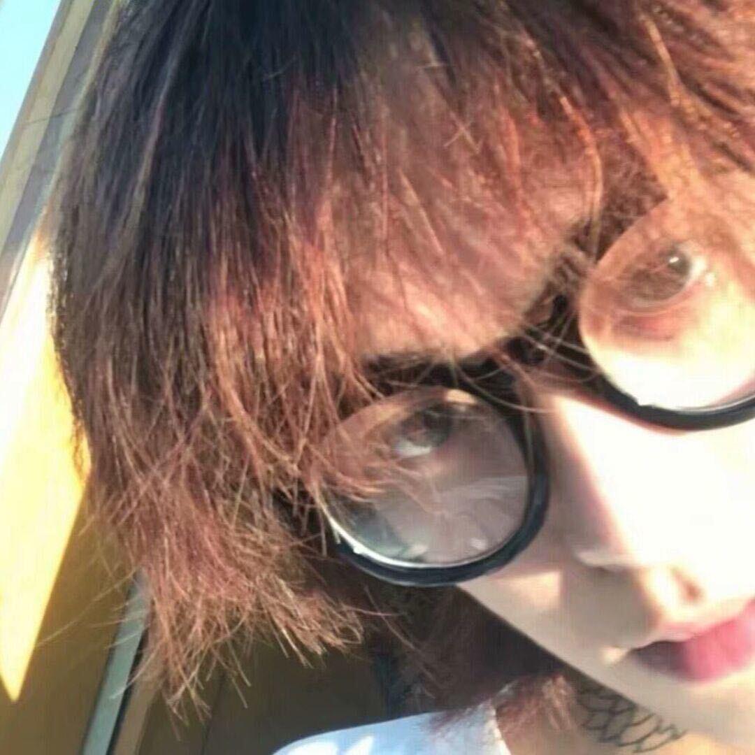 悲伤小暴龙