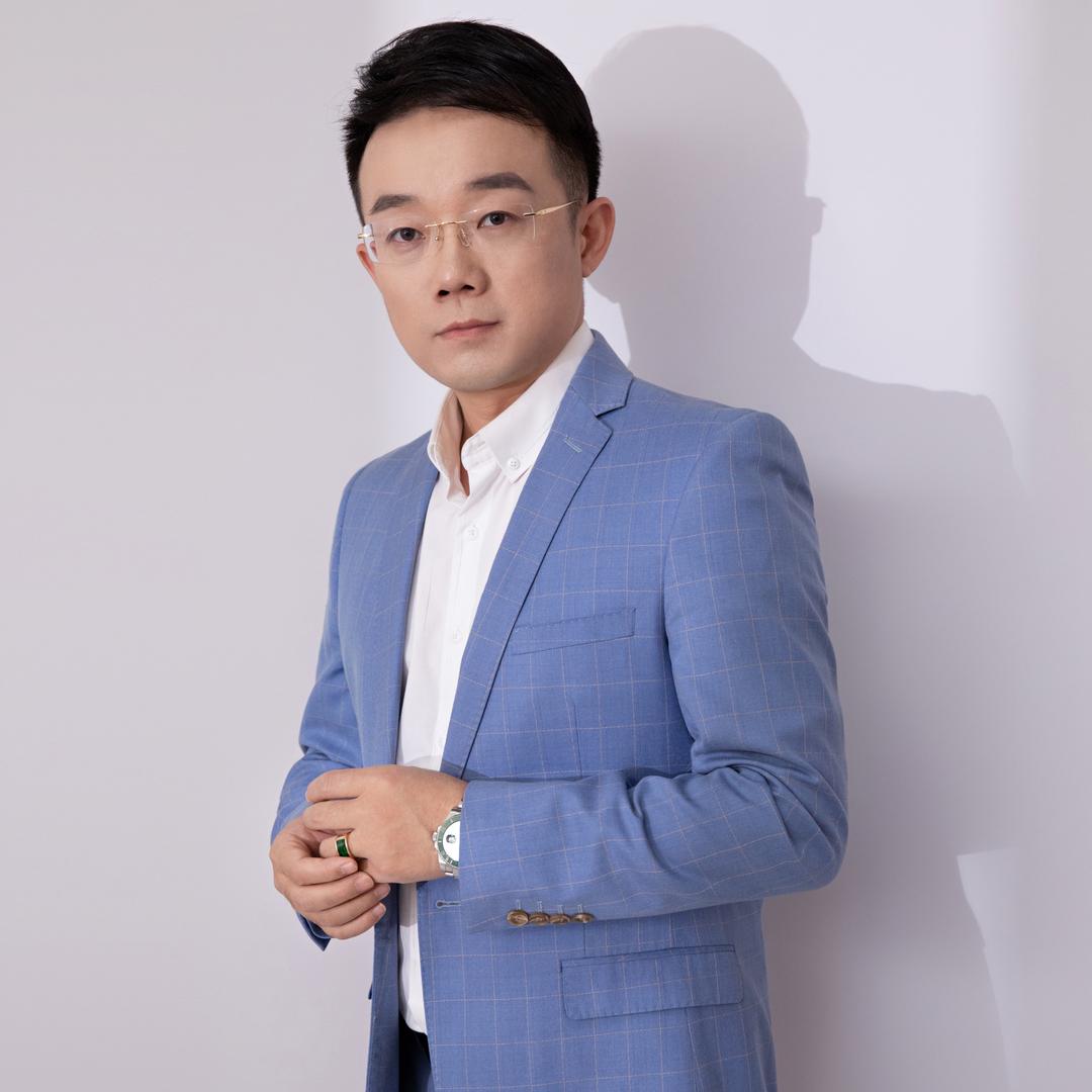 卫超正能量826（7号）文化传媒