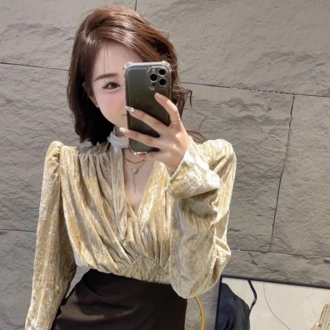 郑州银基范范服饰