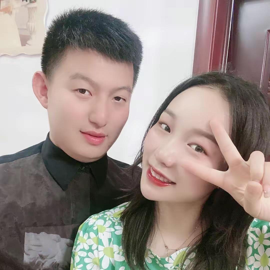 双君夫妇