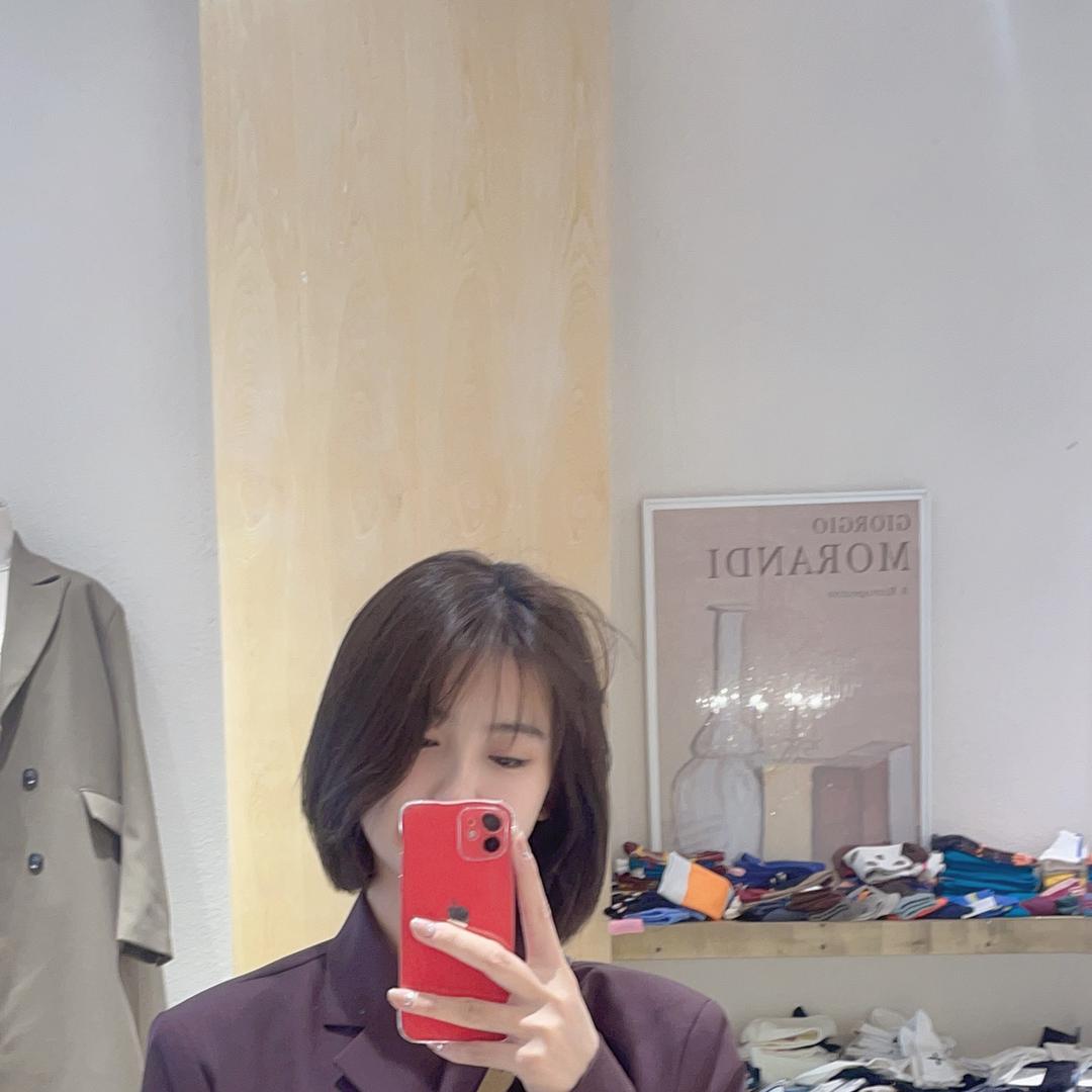 —-.