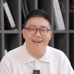 郝劭文小超市