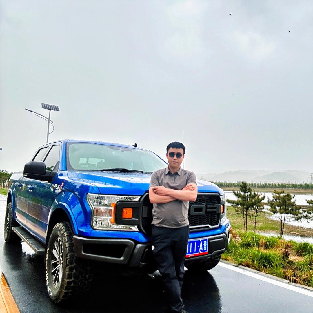 山西顺之畅汽贸（右峰）