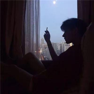 雾失楼台处&