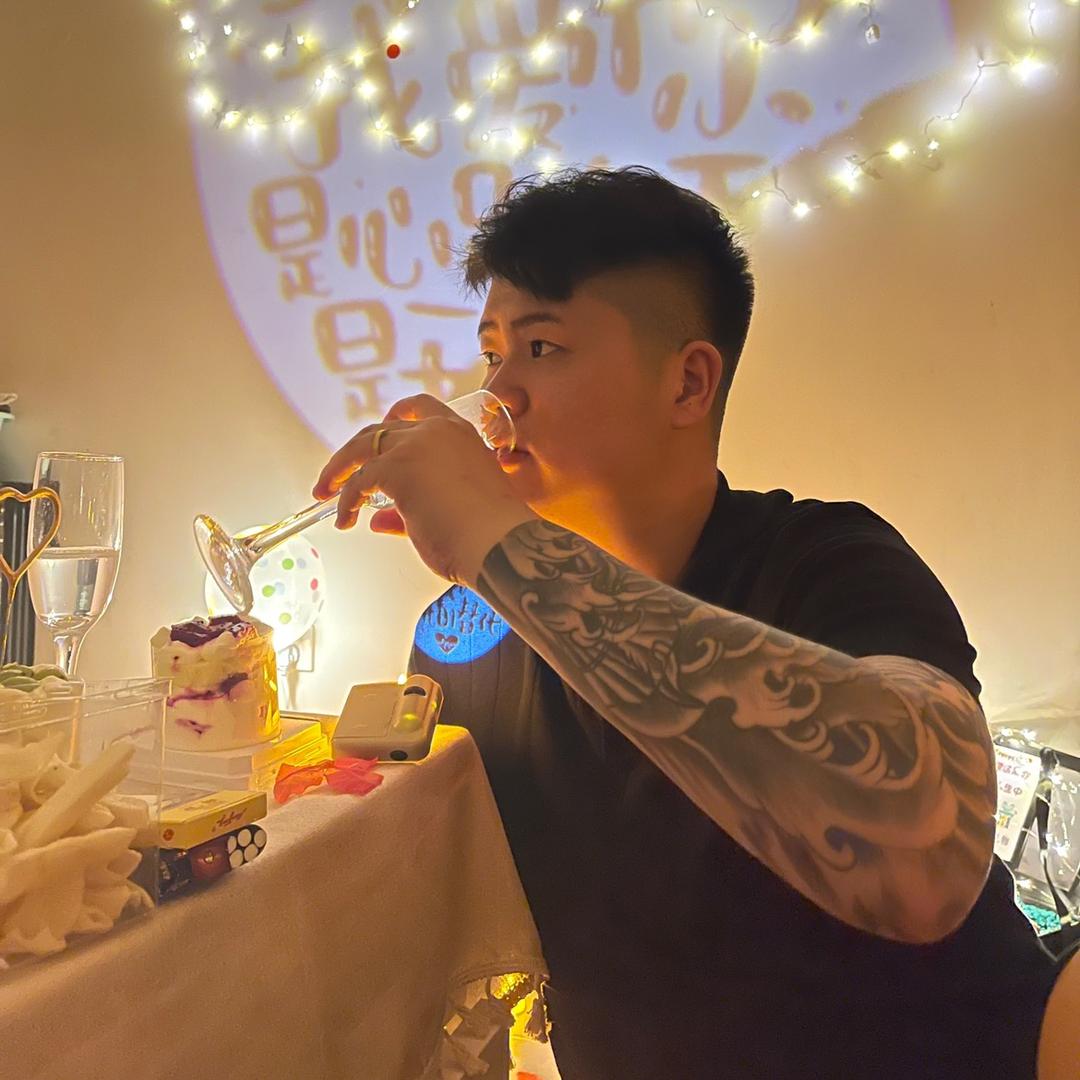 向钱看·