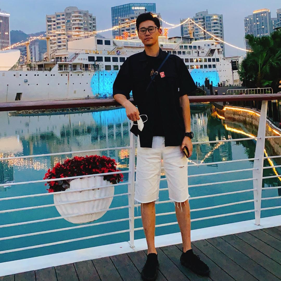 Hello树先生          🪳