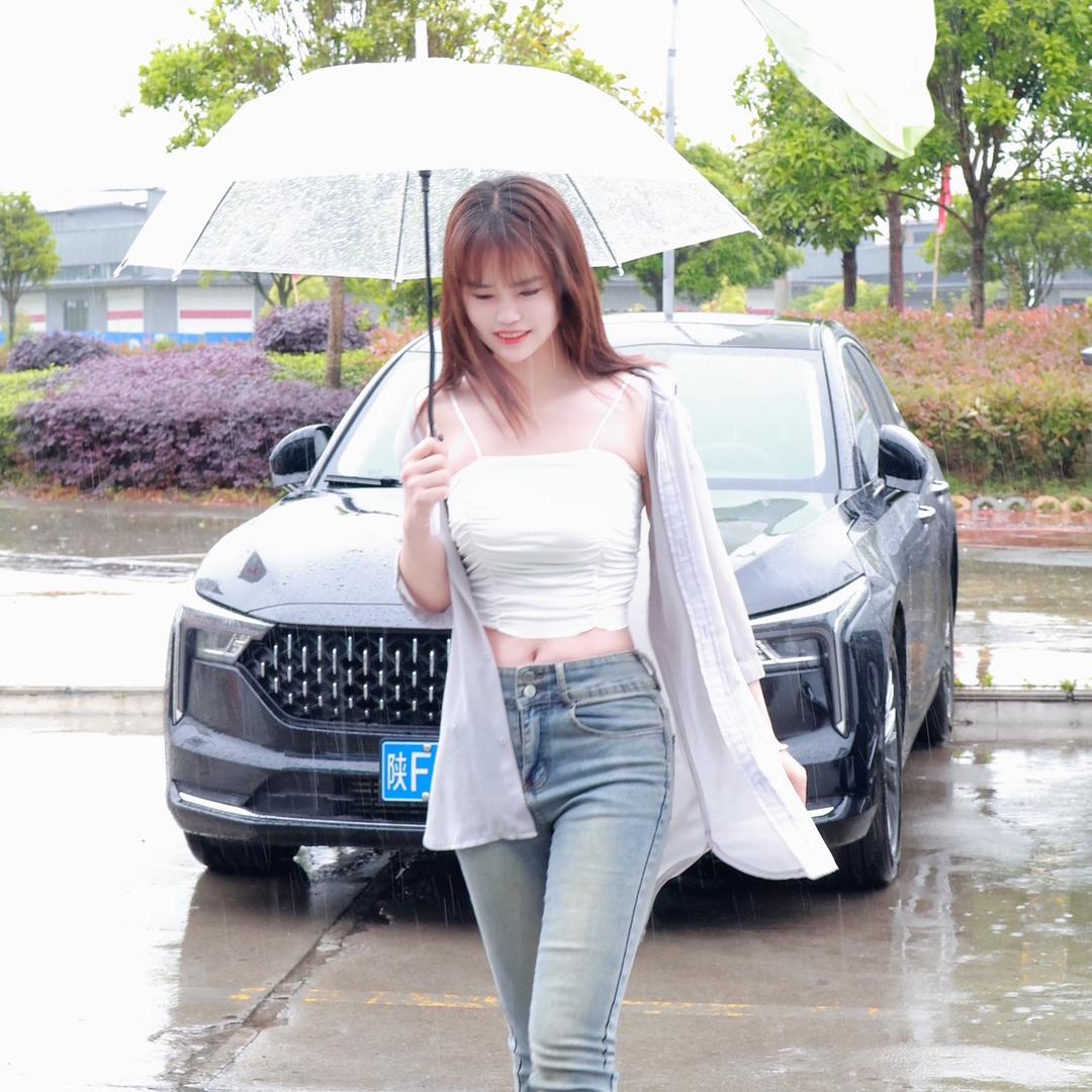 🚘 玥 欣