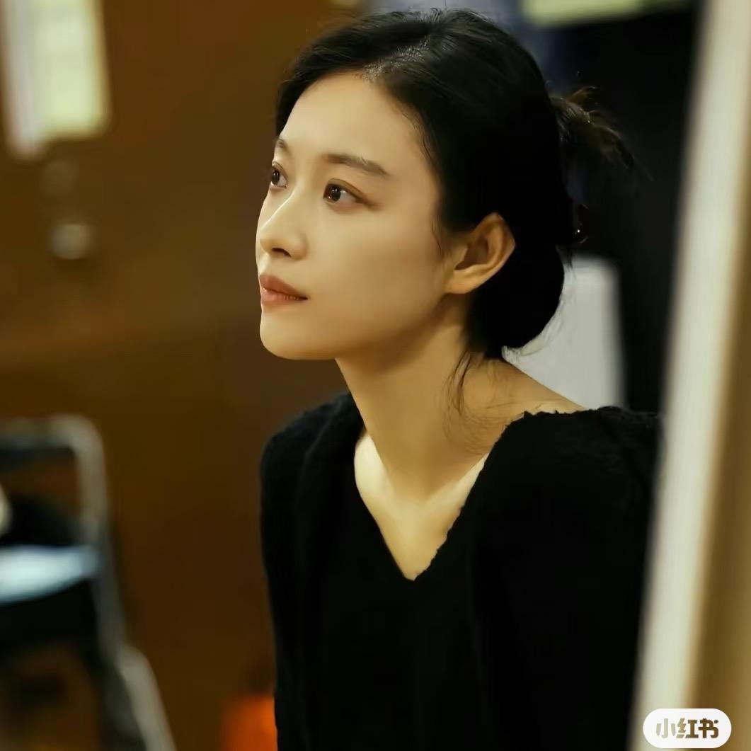 美娜🕋