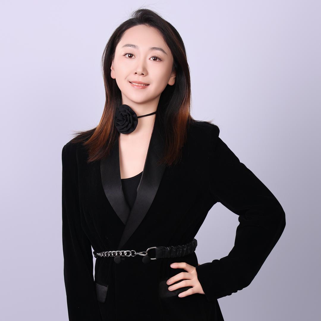 爱美的李同学